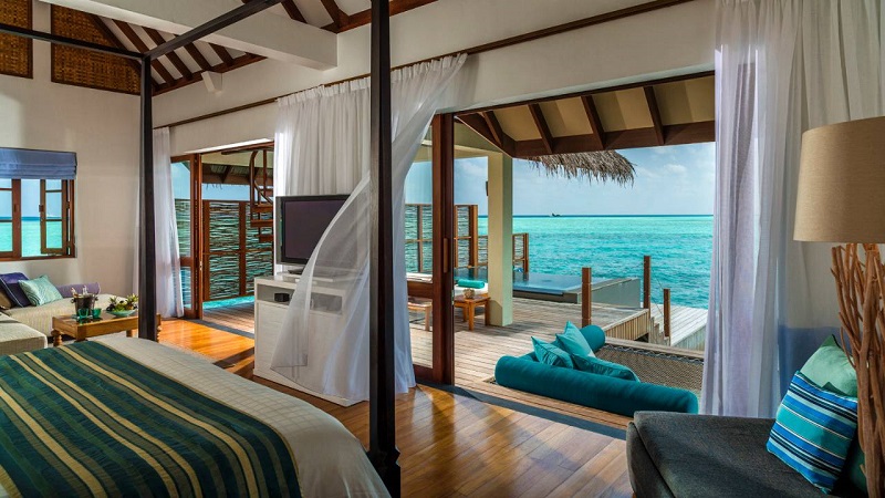 Four Seasons Maldives at Landaa Giraavaru - Overwater Bungalows