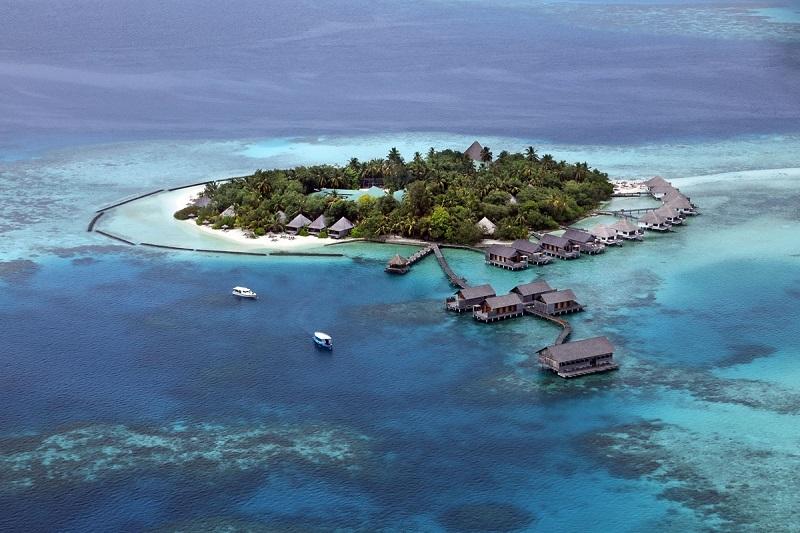 Gangehi Island Resort - Maldives - Overwater Bungalows