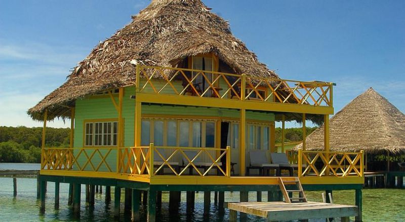 Punta Caracol Acqua-Lodge - Panama - Overwater Bungalows
